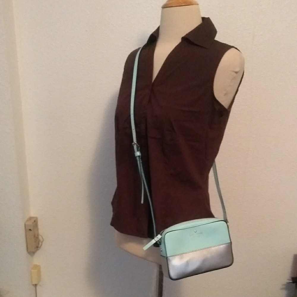 Kate Spade NY Mini Leather Crossbody Bag. - Picture 5 of 6